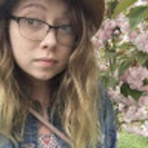 Meet your Posher, Brianna